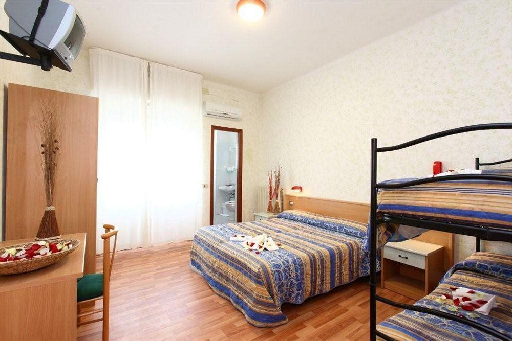 Hotel Miramare Marotta Esterno foto