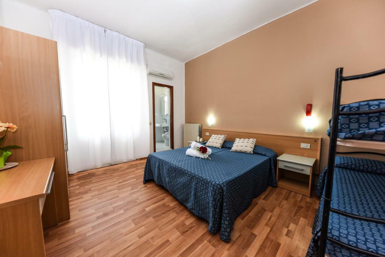 Hotel Miramare Marotta Esterno foto